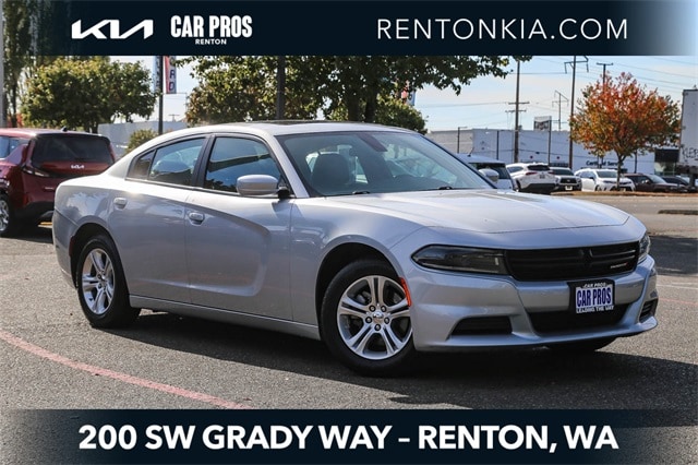 2022 Dodge Charger SXT's photo