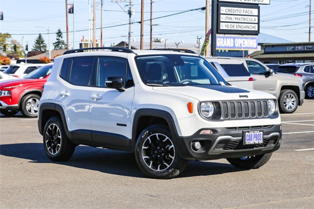 Used 2023 Jeep Renegade Altitude SUV