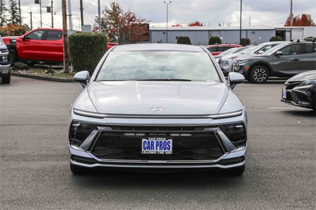 Used 2024 Hyundai Sonata SEL Sedan