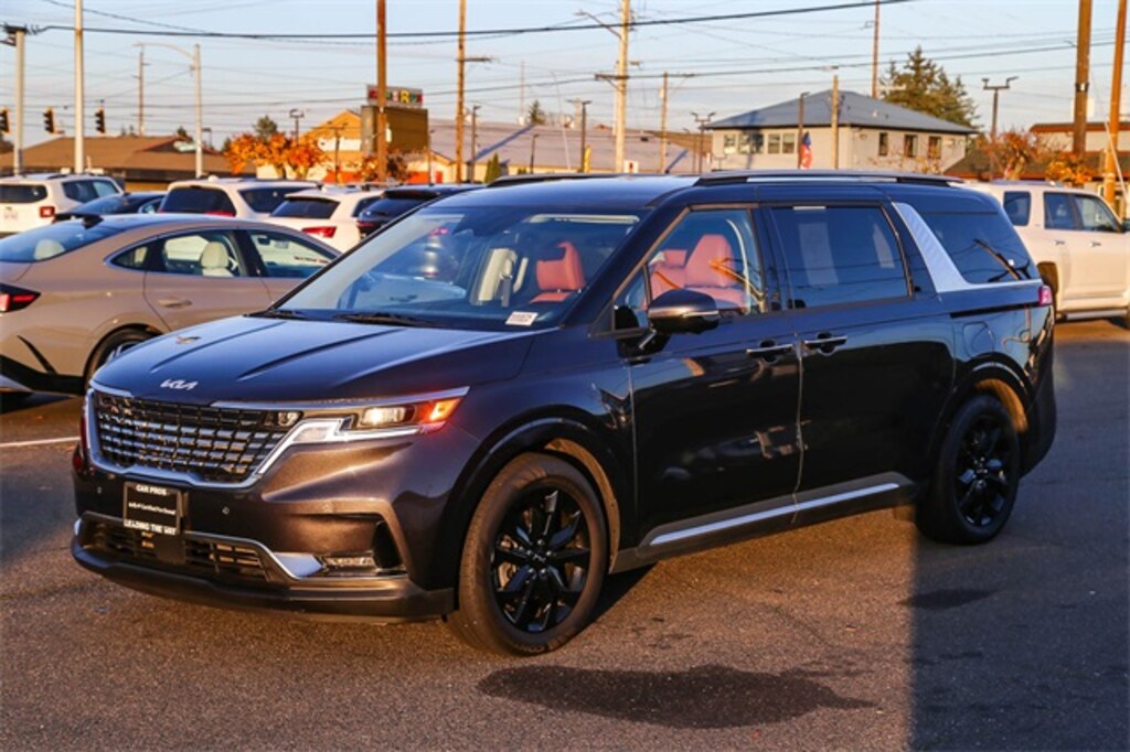 Certified 2024 Kia Carnival SX Minivan/Van