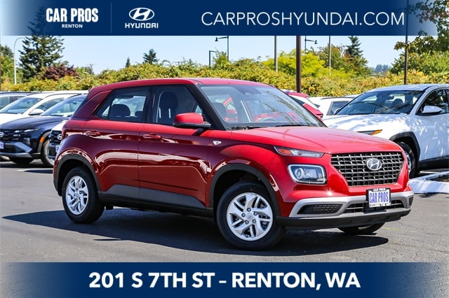 2025 Hyundai Venue SE's photo