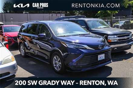 2021 Toyota Sienna LE Minivan/Van