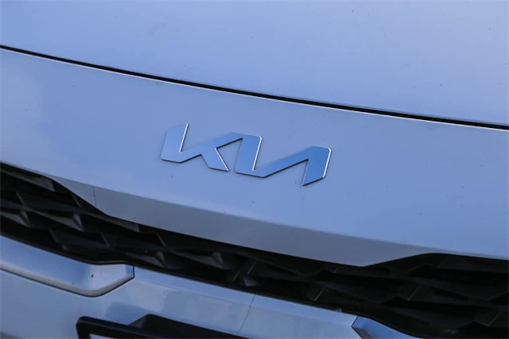 Used 2024 Kia Forte LXS Sedan