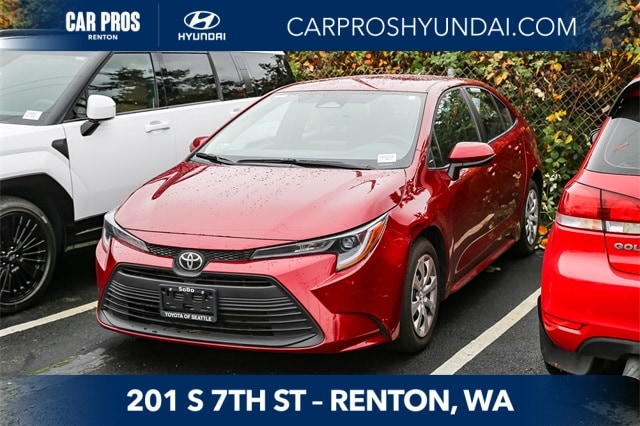 2023 Toyota Corolla LE's photo