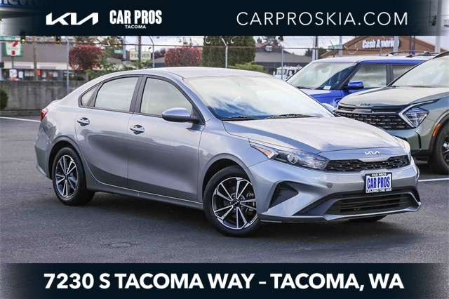 2022 Kia FORTE LXS's photo