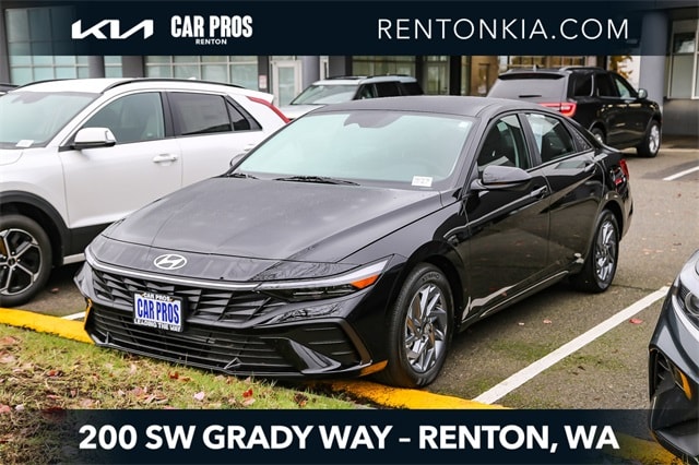 2024 Hyundai Elantra SEL's photo