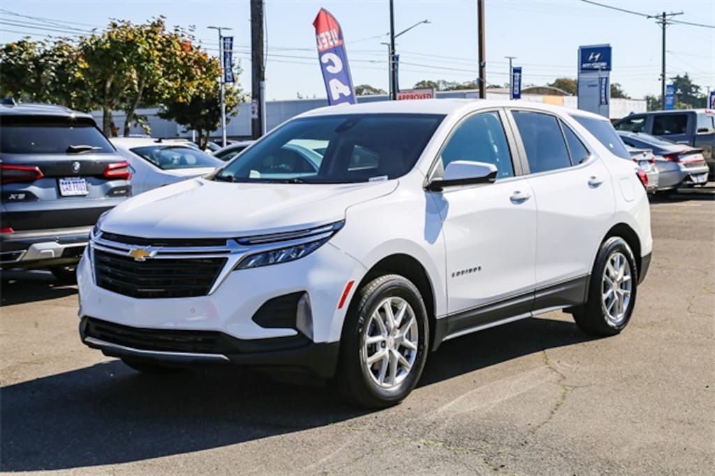 Used 2024 Chevrolet Equinox LT SUV