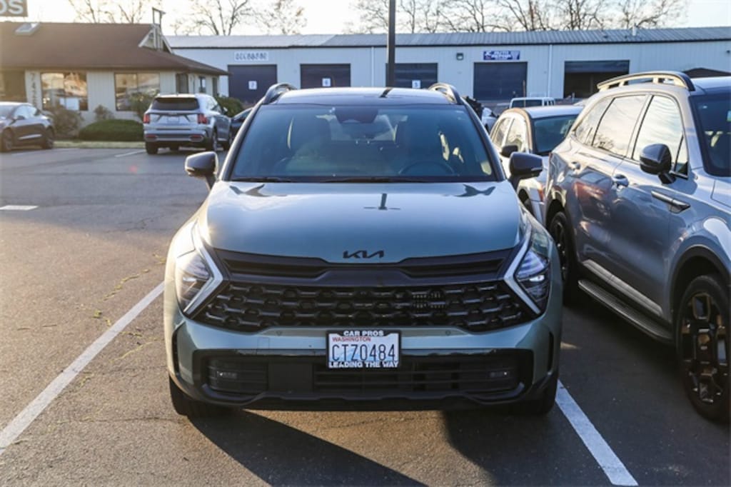 Certified 2025 Kia Sportage Plug-In Hybrid X-Line Prestige SUV