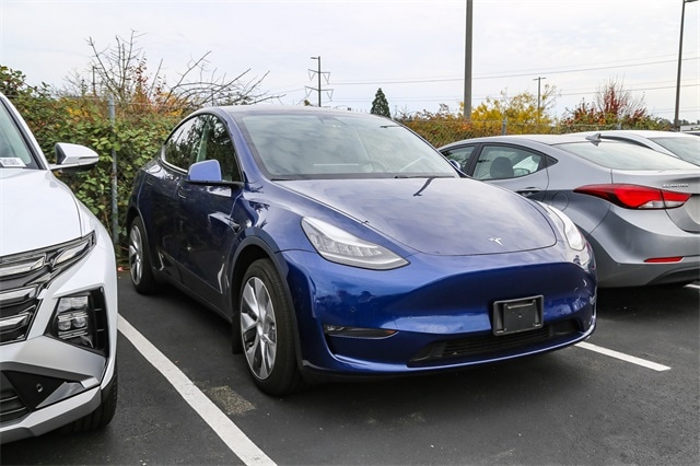 Used 2020 Tesla Model Y Long Range with VIN 5YJYGDEE3LF059172 for sale in Tacoma, WA