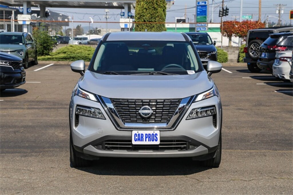 Used 2023 Nissan Rogue SV SUV