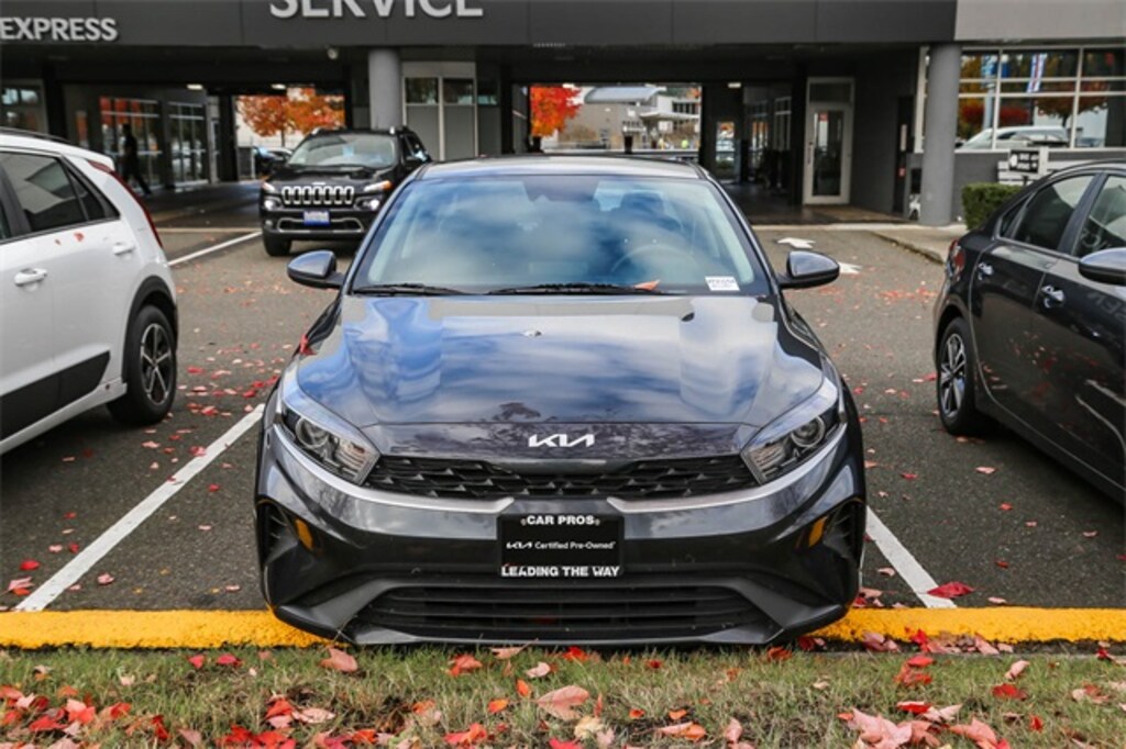 Certified 2022 Kia Forte LXS Sedan