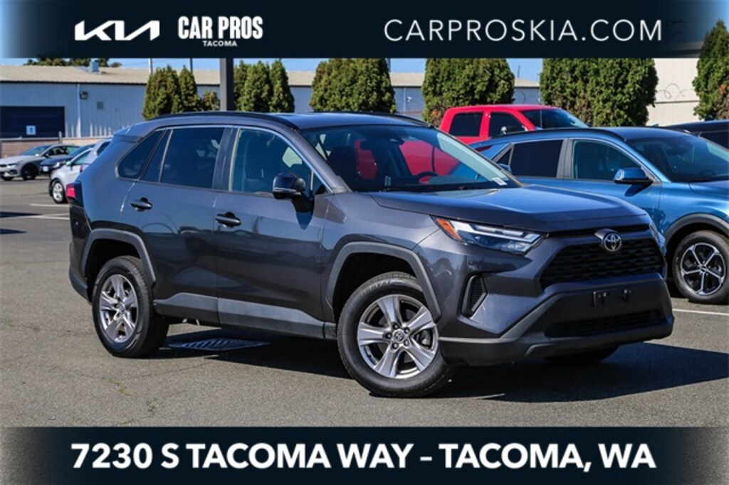 Used 2023 Toyota RAV4 XLE SUV