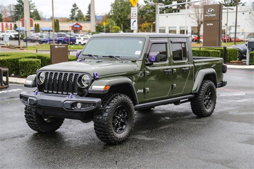 Used 2021 Jeep Gladiator Willys Truck