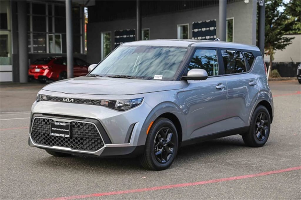 Certified 2024 Kia Soul LX Hatchback