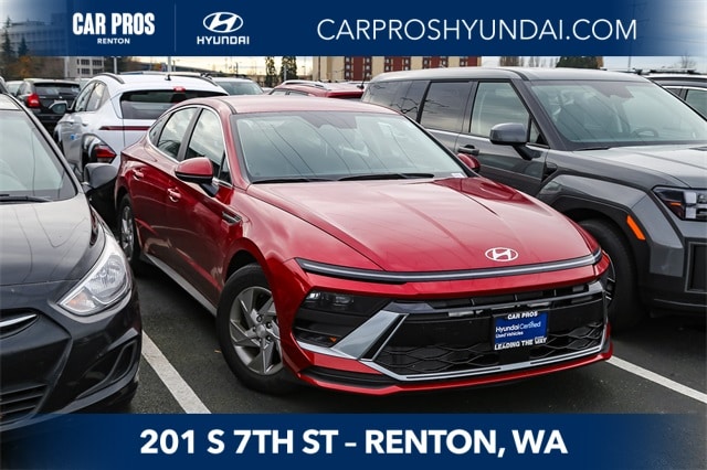 2025 Hyundai Sonata SE's photo