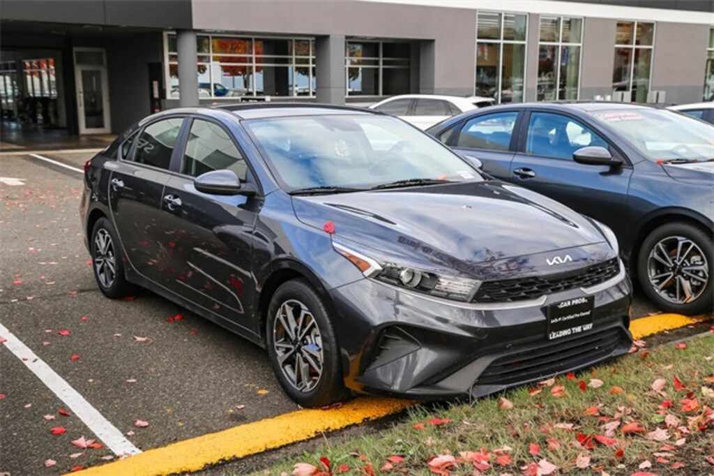 Certified 2022 Kia Forte LXS Sedan