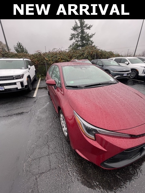 Used 2023 Toyota Corolla LE with VIN 5YFB4MDE5PP026278 for sale in Northfield, Minnesota