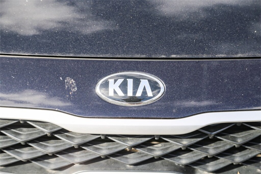 Used 2019 Kia Forte LXS Sedan