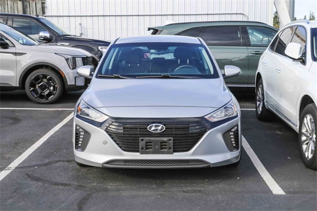 Used 2019 Hyundai IONIQ Plug-In Hybrid Base Hatchback