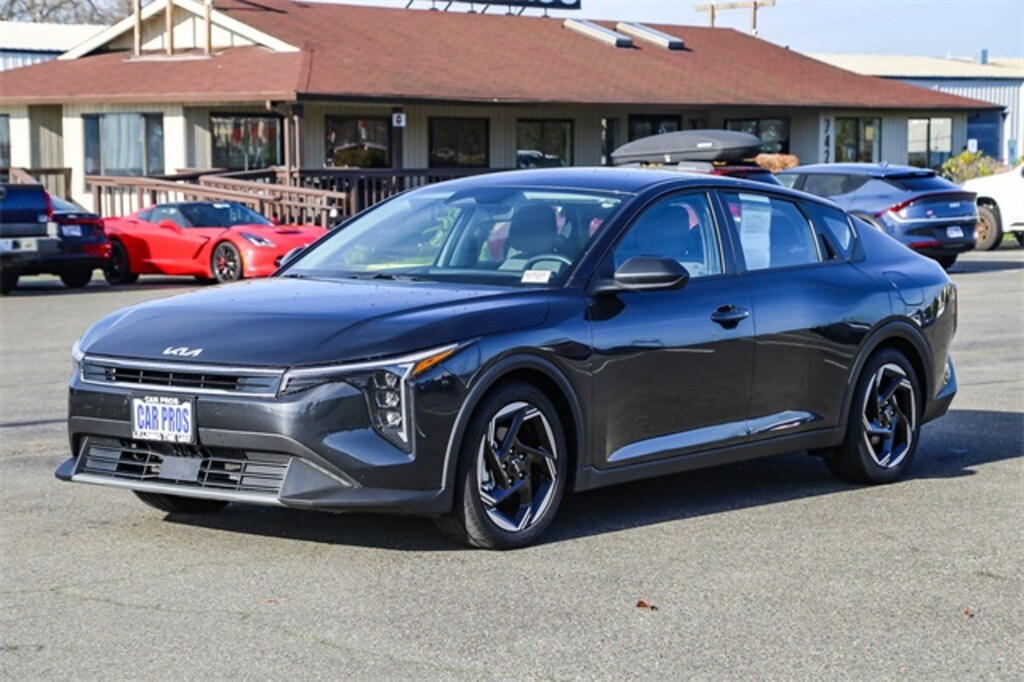 Certified 2025 Kia K4 EX Sedan