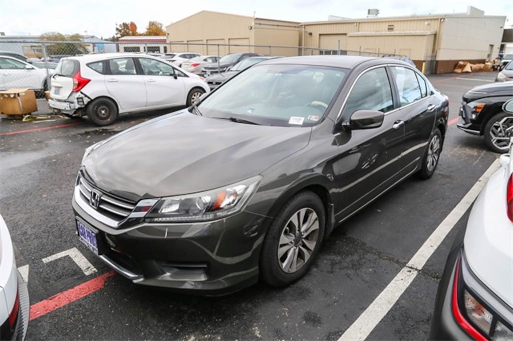 Used 2013 Honda Accord LX Sedan