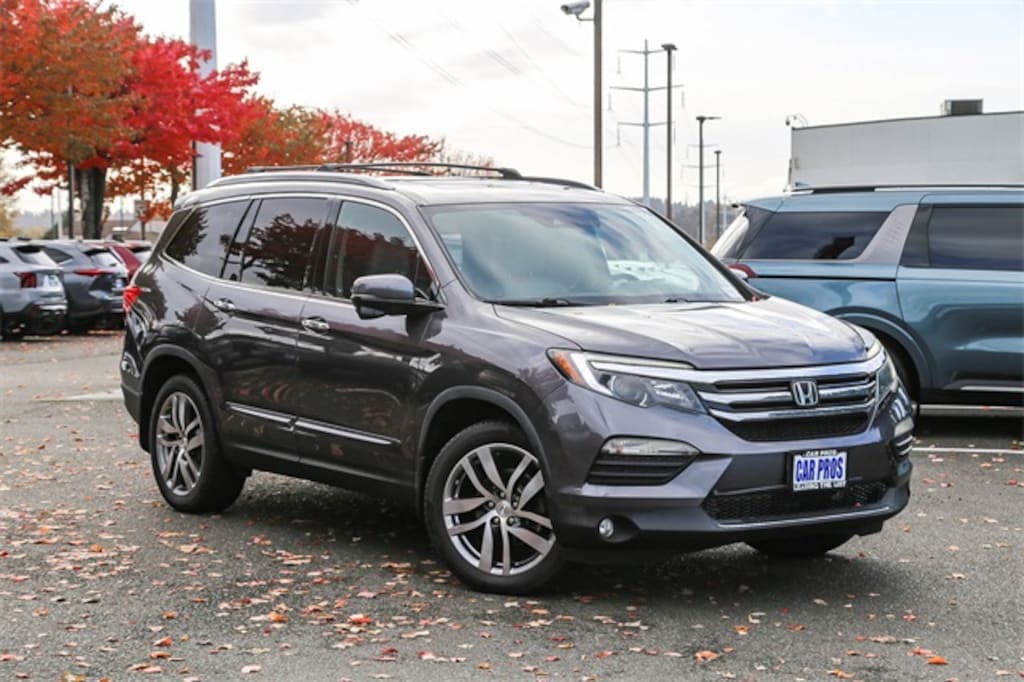 Used 2017 Honda Pilot Touring SUV