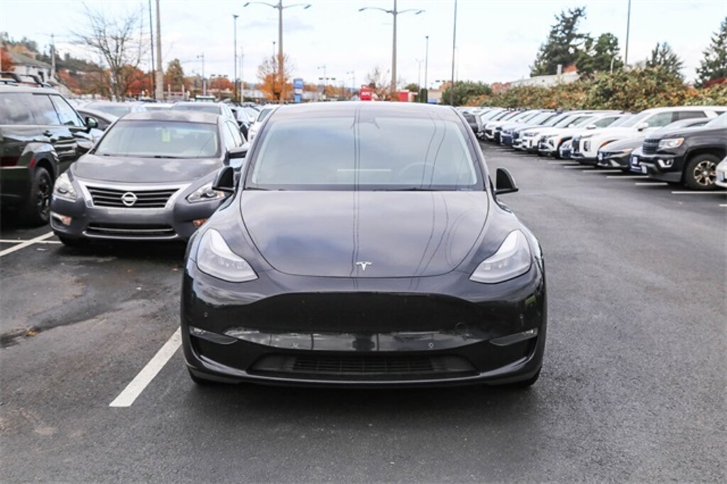 Used 2022 Tesla Model Y Performance SUV
