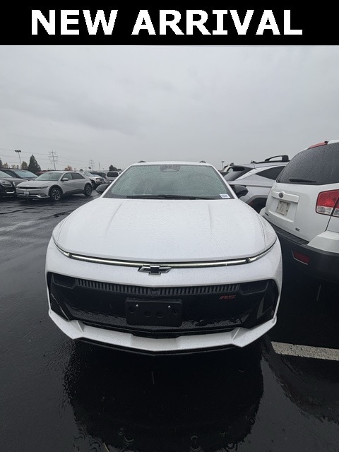 Used 2024 Chevrolet Equinox EV RS with VIN 3GN7DSRP5RS260602 for sale in Tacoma, WA