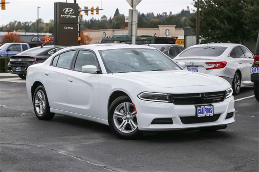 Used 2022 Dodge Charger SXT Sedan