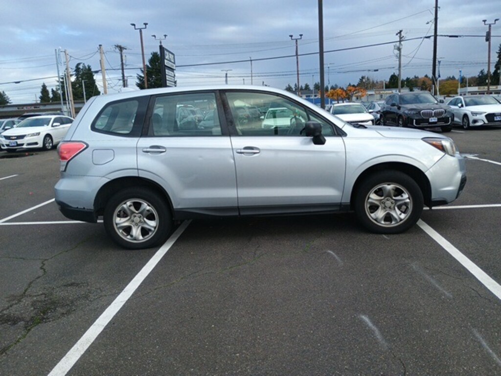 Used 2017 Subaru Forester 2.5i SUV