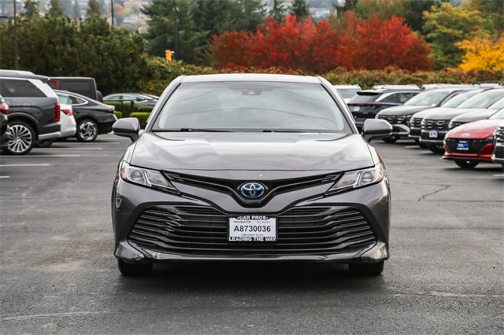 Used 2020 Toyota Camry Hybrid LE Sedan