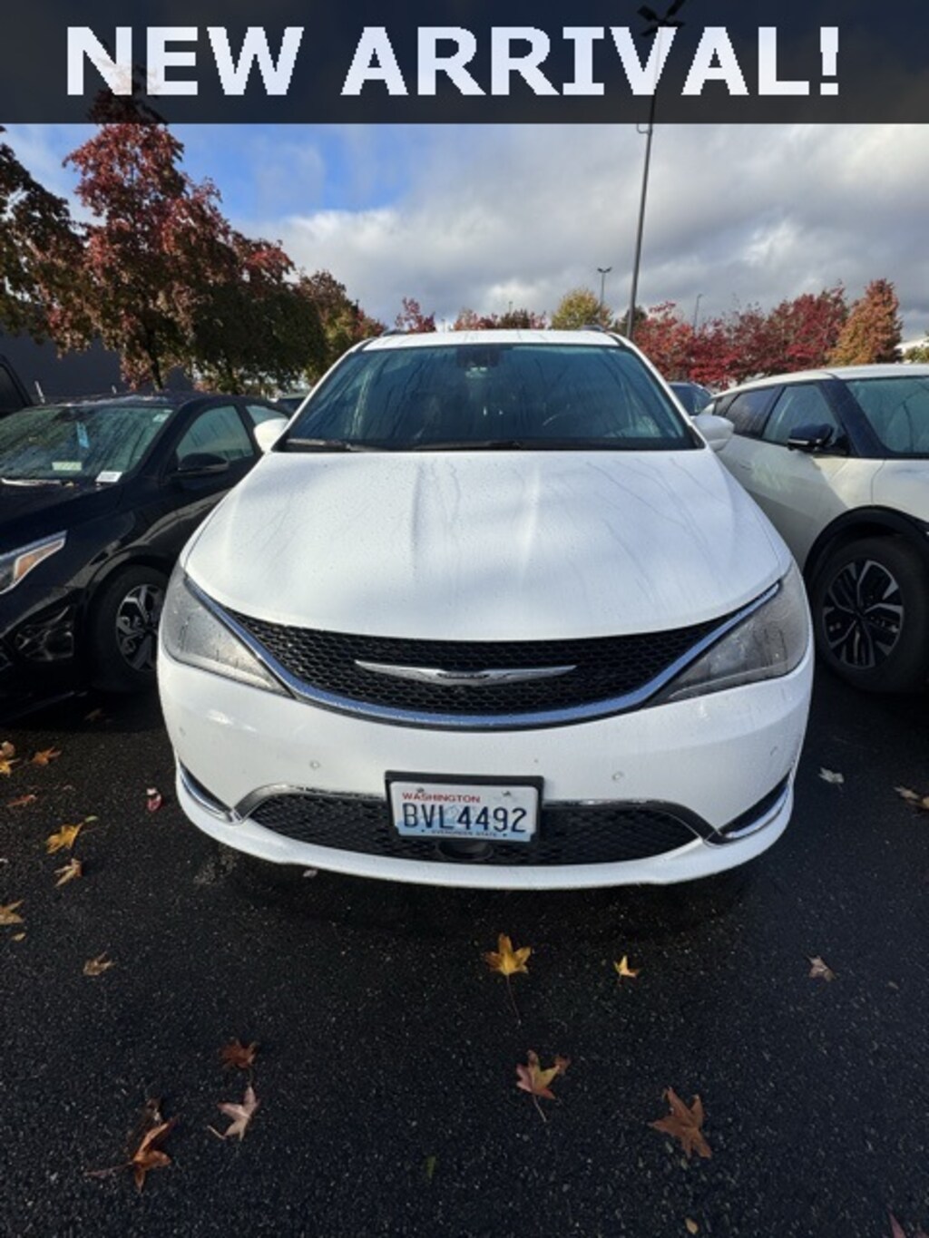 Used 2020 Chrysler Pacifica Touring L Minivan/Van