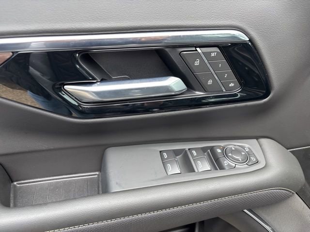 2026 Chevrolet Suburban Premier - Photo 33