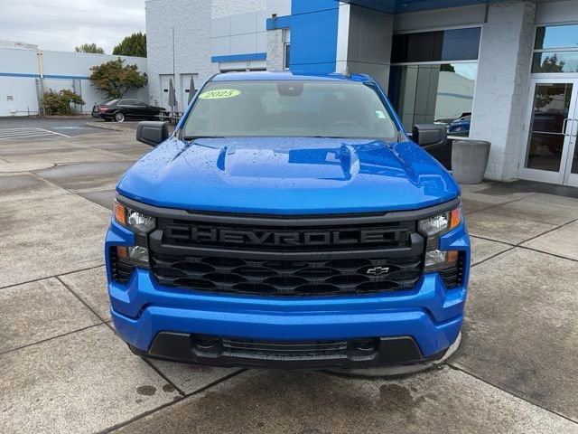 2025 Chevrolet Silverado 1500 Custom photo 2