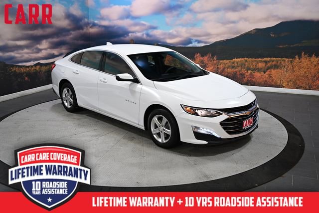 2024 Chevrolet Malibu 1LT photo 2