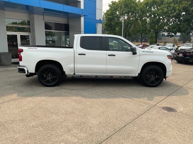 2025 Chevrolet Silverado 1500 Custom - Photo 12