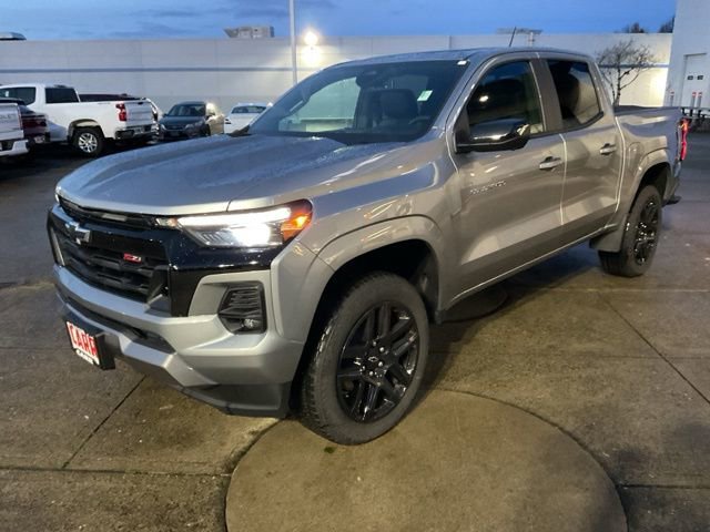 2025 Chevrolet Colorado Z71 photo 4
