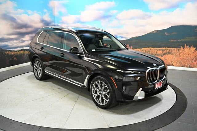 2024 BMW X7 xDrive40i's photo