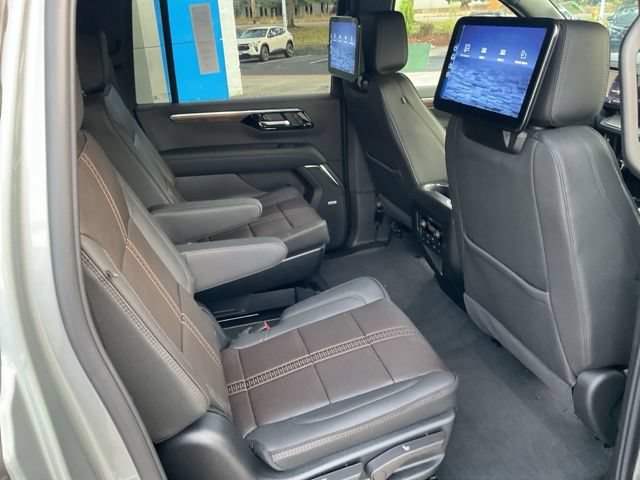 2026 Chevrolet Suburban High Country - Photo 27