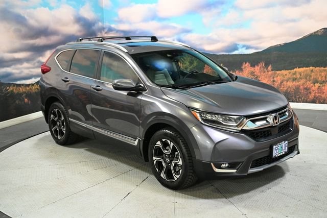 2017 Honda CR-V Touring AWD's photo