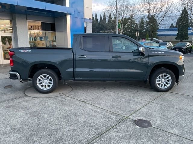 2025 Chevrolet Silverado 1500 LT - Photo 10