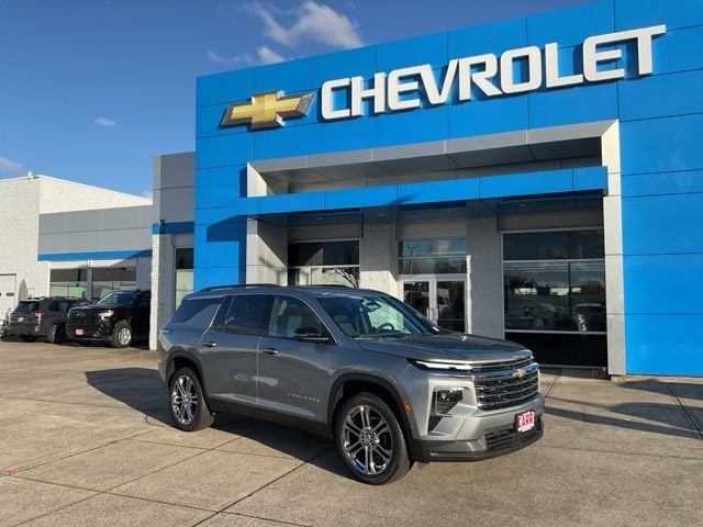 2025 Chevrolet Traverse LT's photo