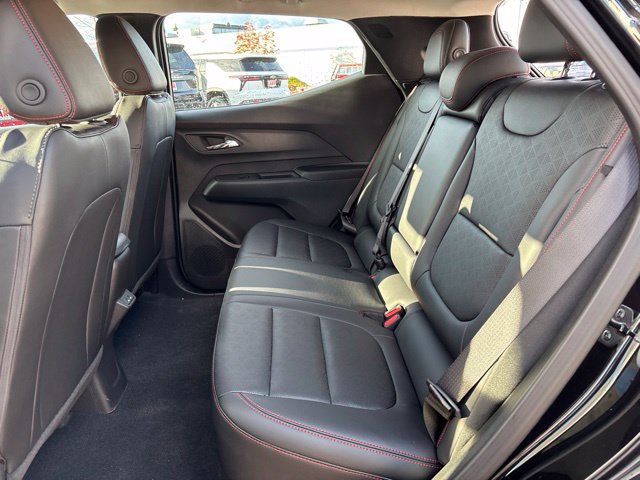 2027 Chevrolet Bolt RS - Photo 30