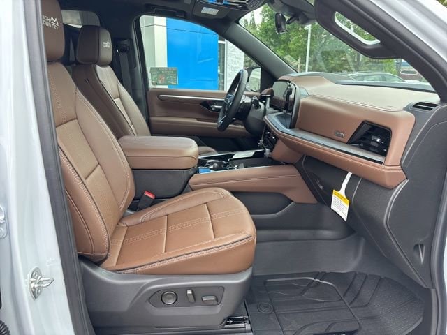 2026 Chevrolet Suburban High Country - Photo 47