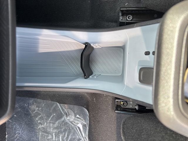 2027 Chevrolet Bolt LT - Photo 18