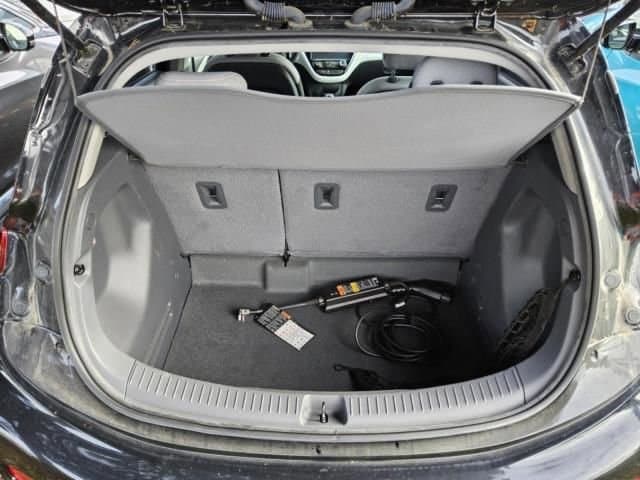 Used 2021 Chevrolet Bolt EV LT with VIN 1G1FY6S05M4113274 for sale in Beaverton, OR