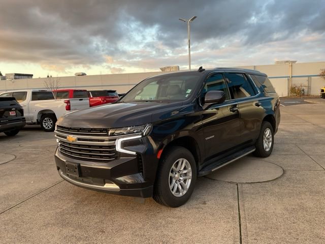 2023 Chevrolet Tahoe LT photo 2