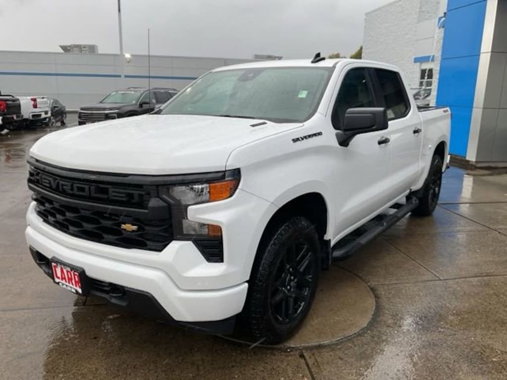 New 2025 Chevrolet Silverado 1500 Custom Truck