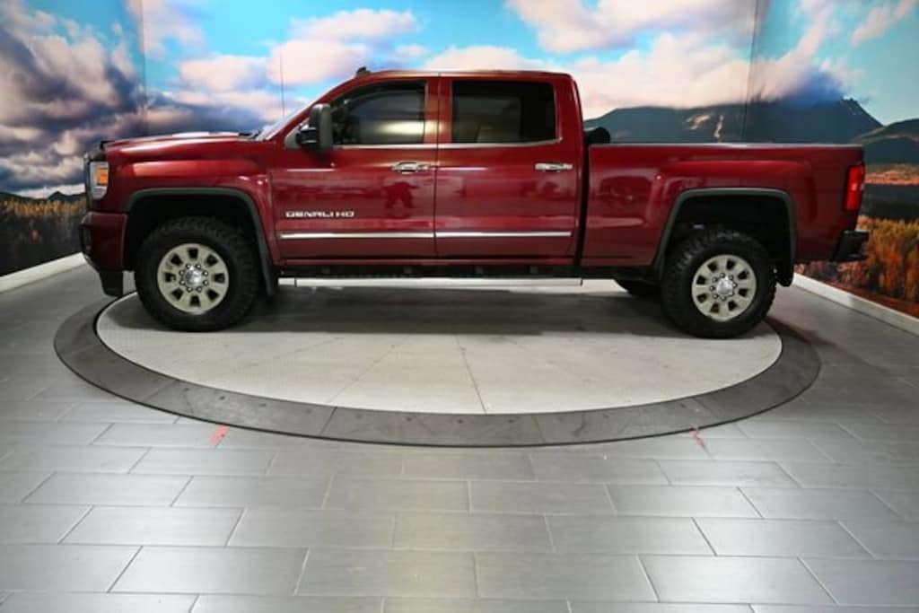 Used 2015 GMC Sierra 2500 HD Denali Truck Crew Cab