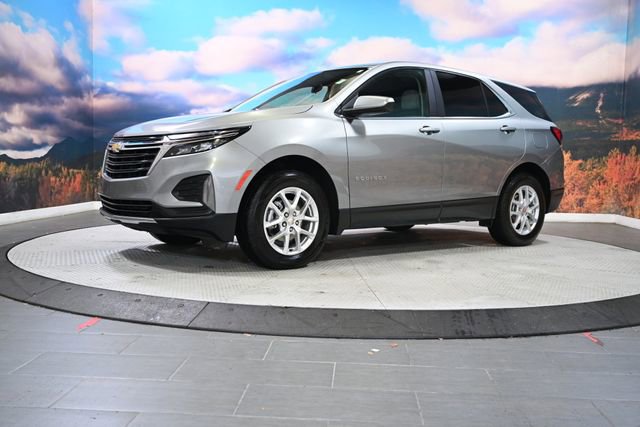 2024 Chevrolet Equinox LT photo 4